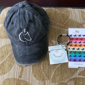 Horse lovers assorted items